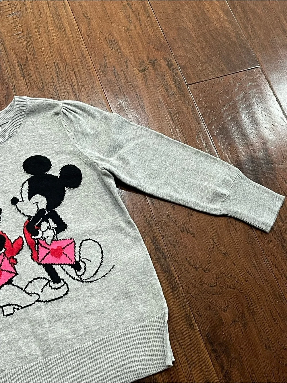GAP Gray Knit Sweater with Pink Minnie & Mickey Graphic 100% Cotton